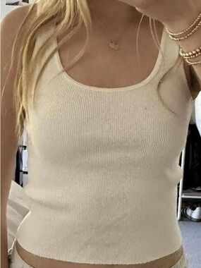 Brandy Melville Cream Ribbed Scoop Tank